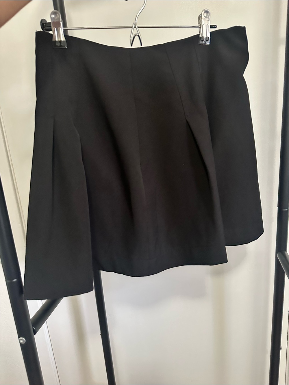 Entro Black Pleated Asymmetrical Skort